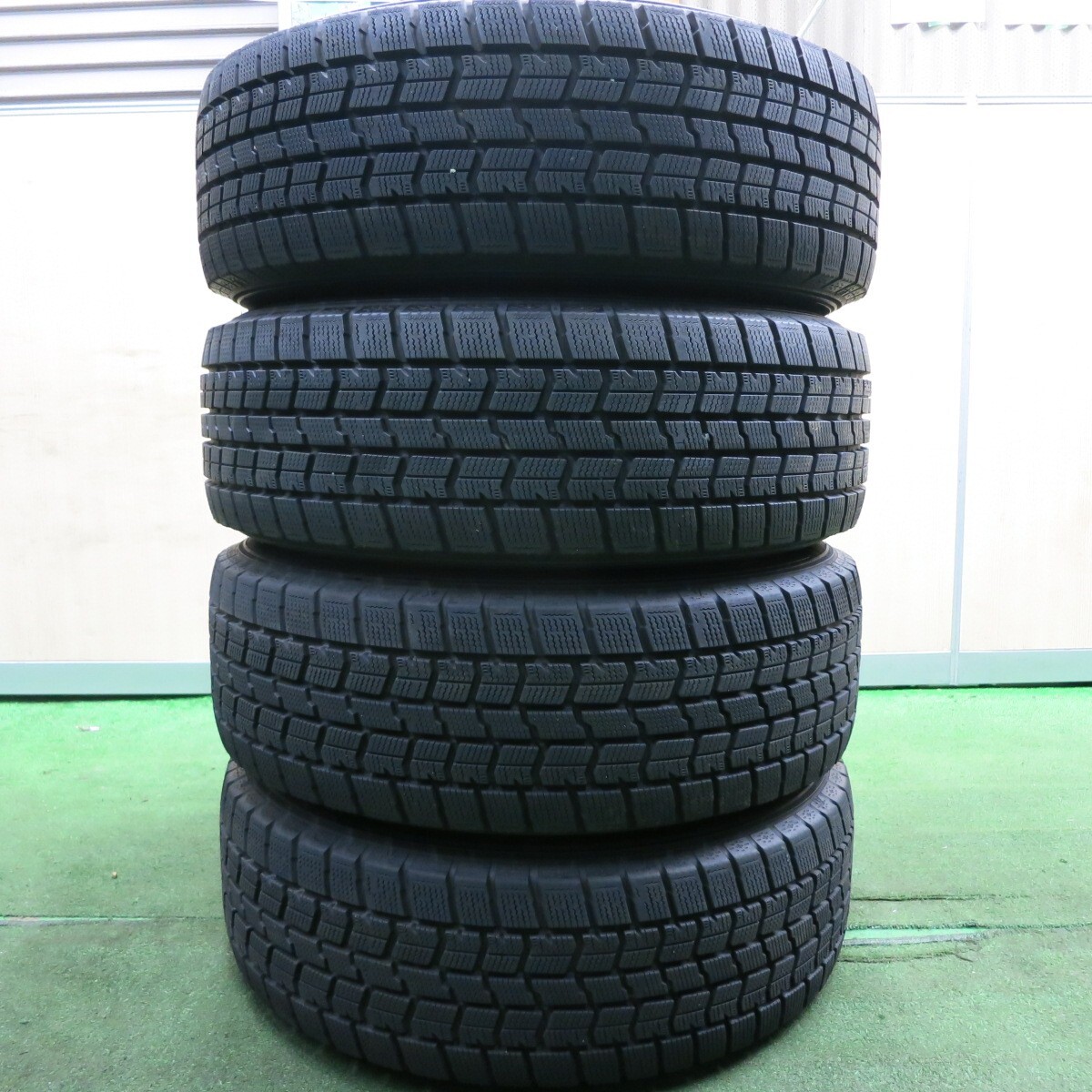 *送料無料* バリ溝！キレイ！9.5分以上★スタッドレス 205/60R16 グッドイヤー アイスナビ7 ravrion RS01 PCD114.3/5H★4042010HAス_画像8