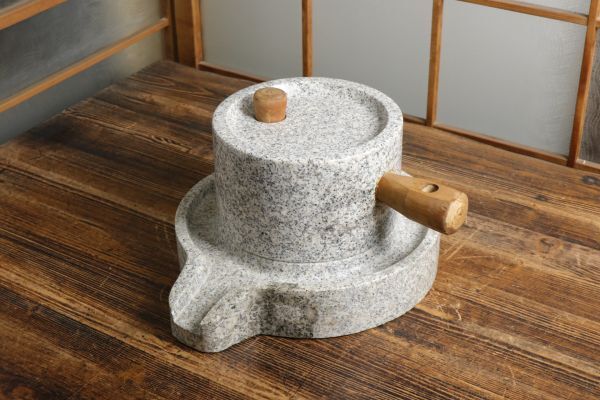 石臼 碾き臼 挽き臼 茶器 茶道具 Ap0408の画像1