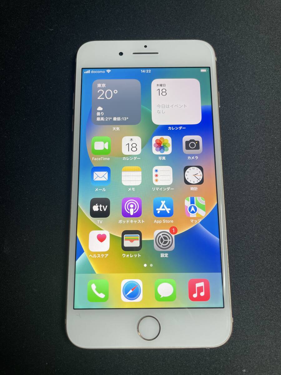 iPhone8 Plus 64GB ゴールド SIMフリー docomo ドコモ シムフリー の画像1