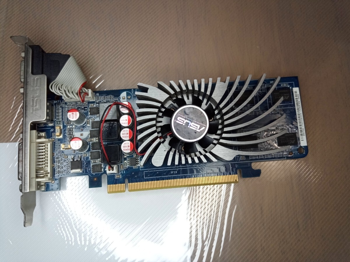 動作未確認 asus Geforce GT220 1024MB  ジャンク品扱 クリックポスト発送の画像1