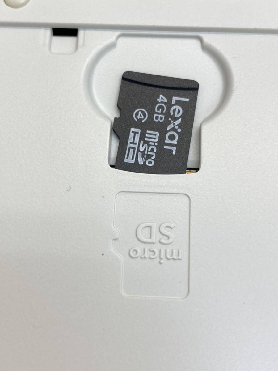 I★ 初期化済 任天堂 Nintendo ニンテンドー NEW 3DSLL ホワイト 本体 充電器 セットの画像8