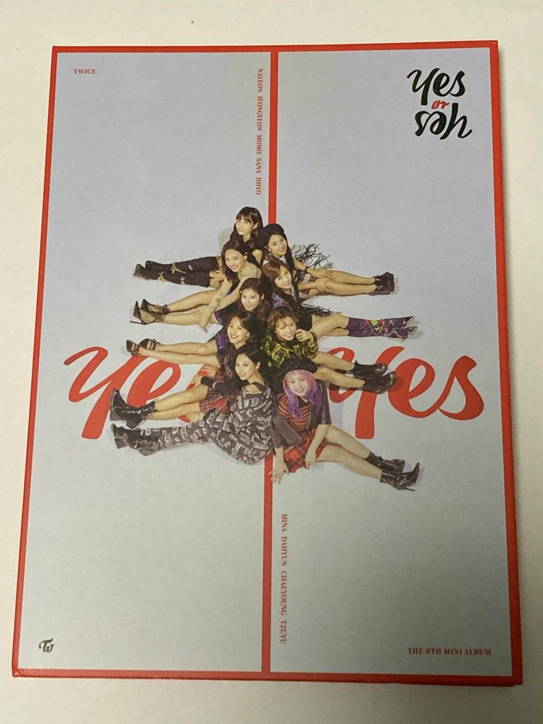 CD TWICE / Yes or Yes ( 韓国盤 )