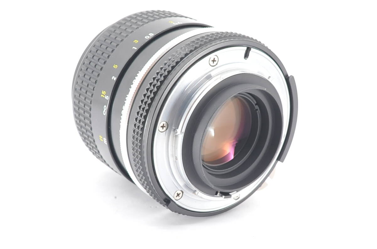 Nikon ニコン Ai 35mm f/2 単焦点 広角 Lens マニュアル フォーカス ワイドアングル Eide Angle レンズ TN32488_画像4