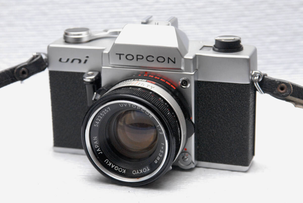 TOPCON トプコン製 昔の高級一眼レフカメラ uniボディ+ 純正53mm単焦点レンズ付 希少品　