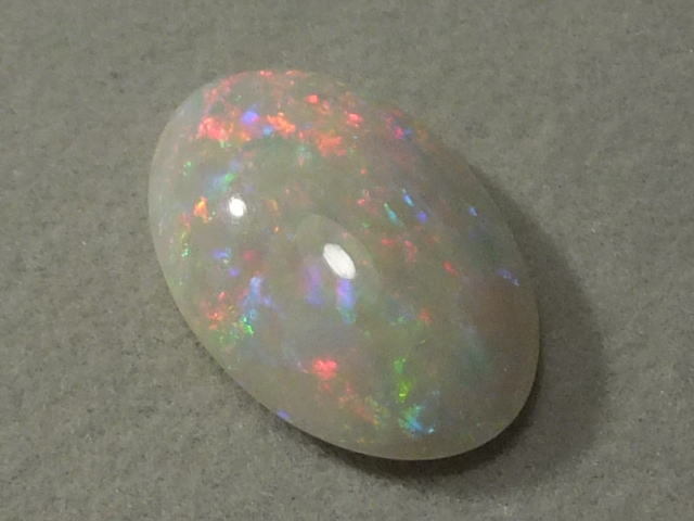 [24533]* large grain * white color. kabo. neon . color Kirameki .. natural opal loose 5.05ctso-ting memory attaching 