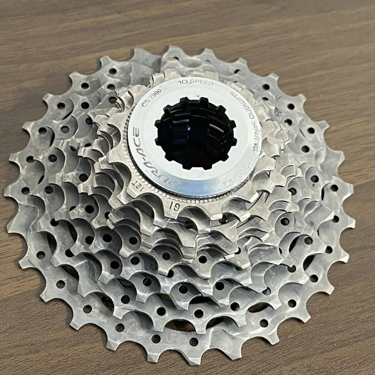 シマノ SHIMANO カセットスプロケット デュラエース DURA-ACE 12-28T CS-7900 10sの画像1