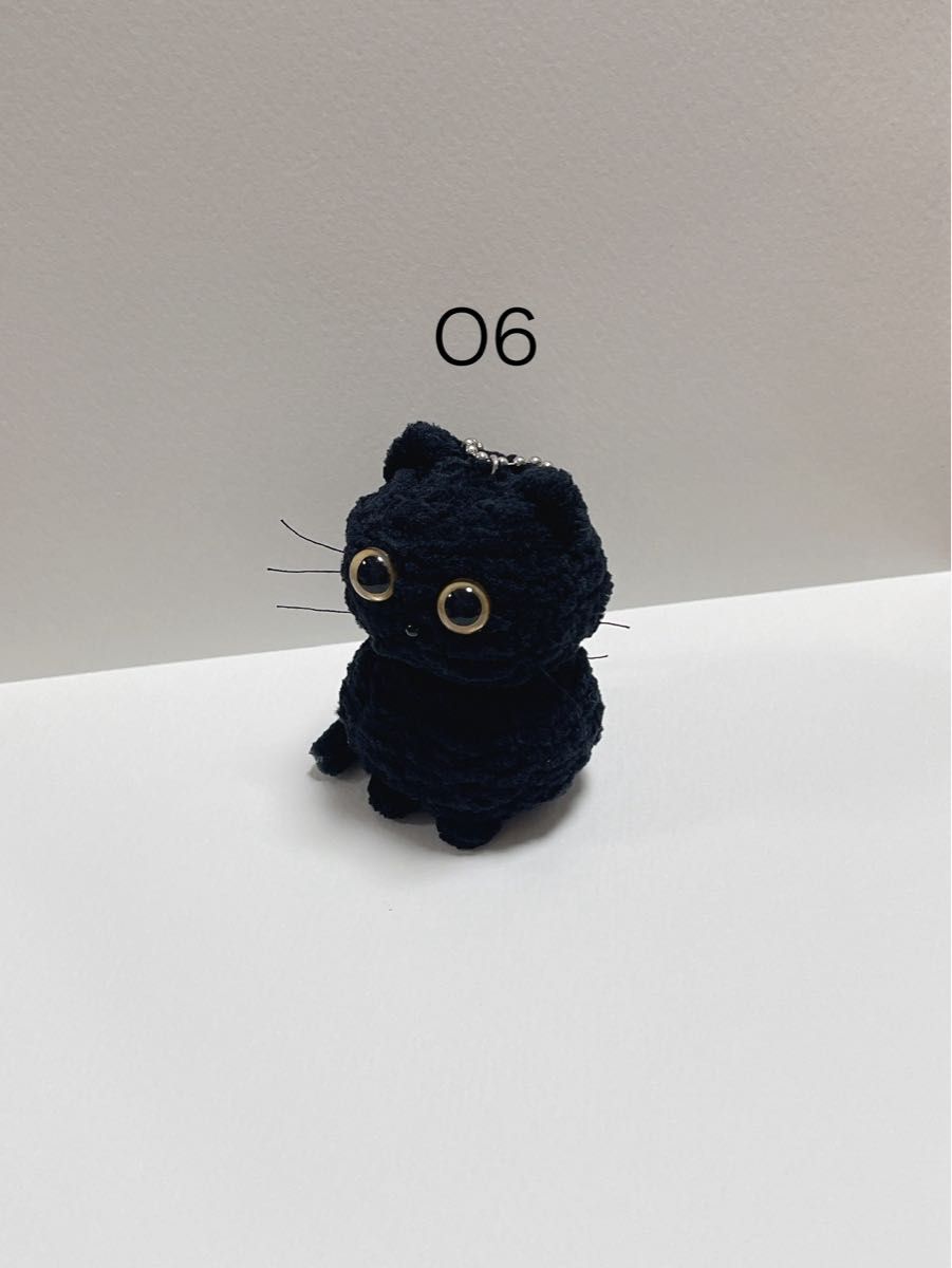 黒猫ちゃんの編みぐるみキーホルダーO6