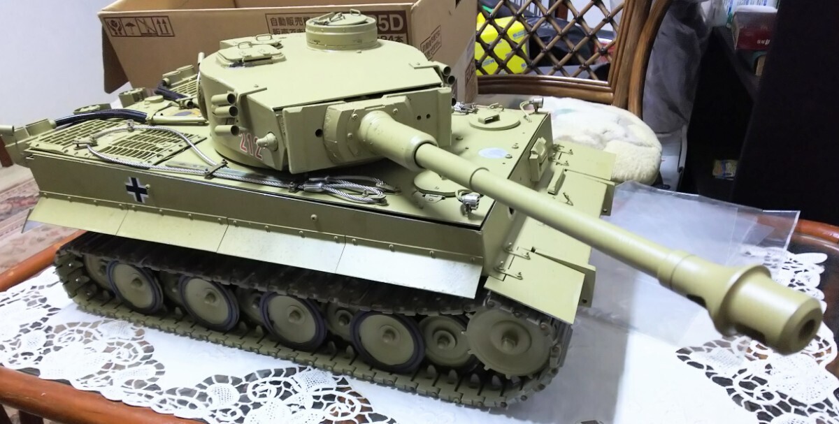2024年のクリスマス Yahoo!オークション - 三ツ星 タイガーI戦車 エンジンRC 貴重品 戦車、軍用車両
