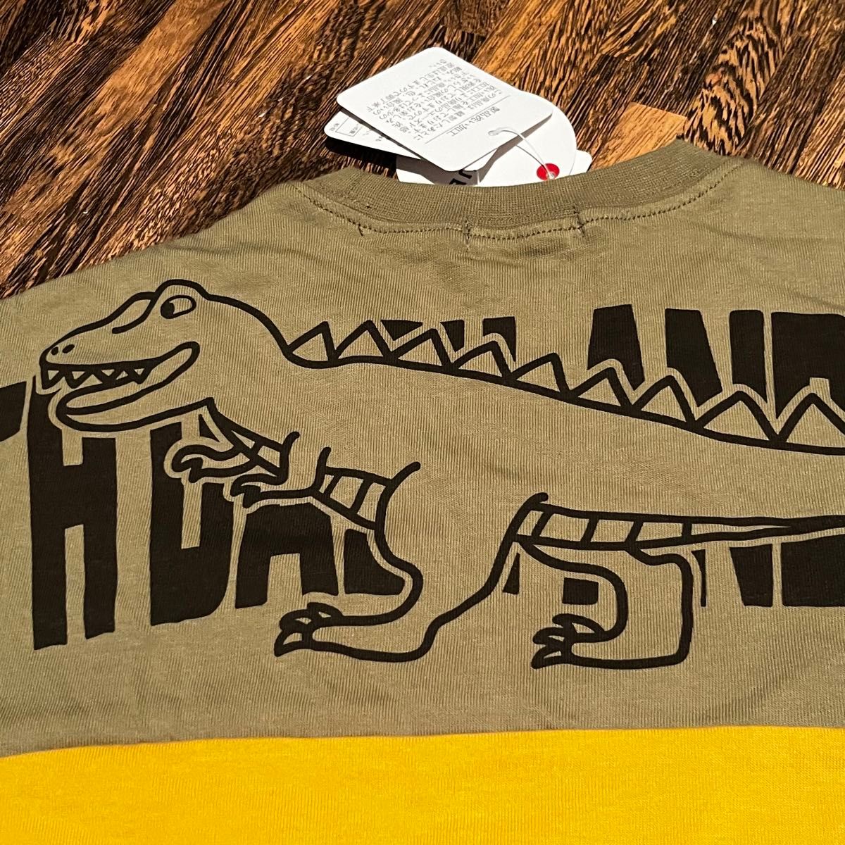 baiya110男の子ボーイズTシャツ半袖恐竜ザラ新品未使用動物アニマル白黄色 カットソー トップス 春夏
