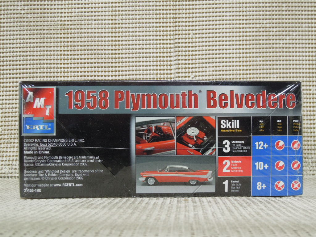 AMT 1/25 1958 Plymouth Belvedereの画像3