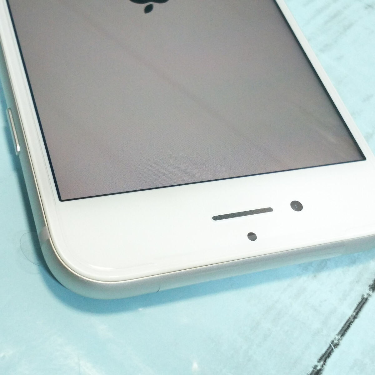 au iPhone7 128GB シルバー 新品同様品 SIMロック解除済み SIM au iPhone7 128GB シルバー 新品同様品 SIMロック解除済み SIM