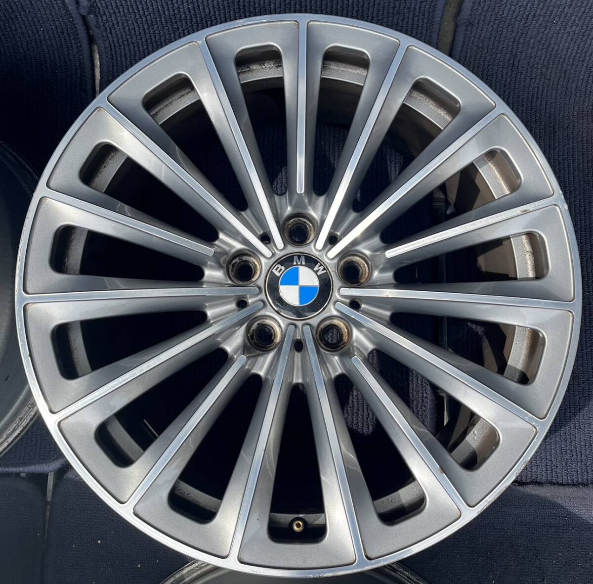 BMW 5シリーズ GT F07 7シリーズ F01 F02 純正 19インチ ホイール4本 8.5J/9.5J +25/39 PCD120 ハブ径約73 No.471_画像3