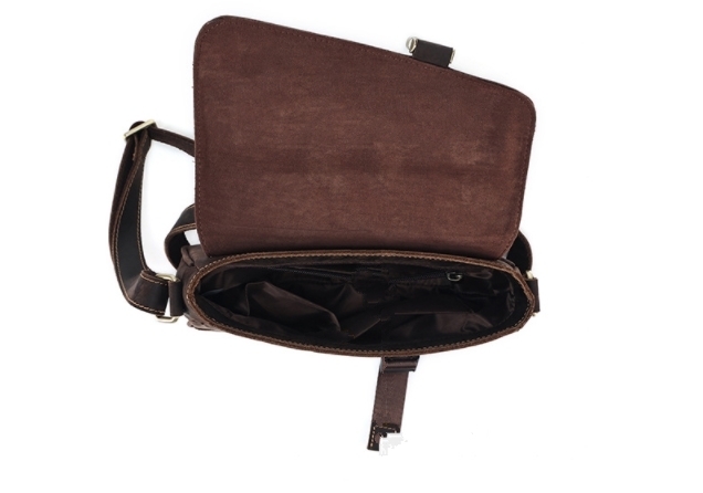 高品質★ショルダーバッグ 本革 メンズ 斜め掛けバッグ ナッパーレザー 大容量 iPad対応 アウトドア カジュアル 鞄 