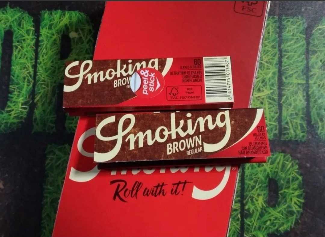 特価☆スモーキングブラウン 無漂白 極薄 ペーパー 1箱 手巻きタバコ用 巻紙 smoking brownの画像1