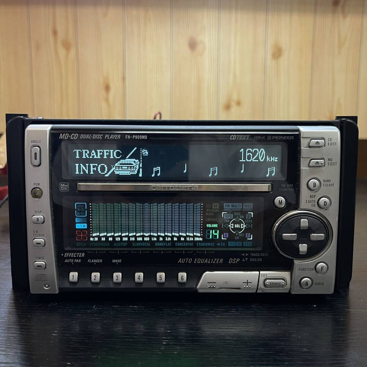 Carrozzeria メインユニット FH-P909MD カロッツェリア 2DIN IP-BUS対応 Pioneer MD/CD/FM/AM 貴重品 アンティーク 当時物の画像4