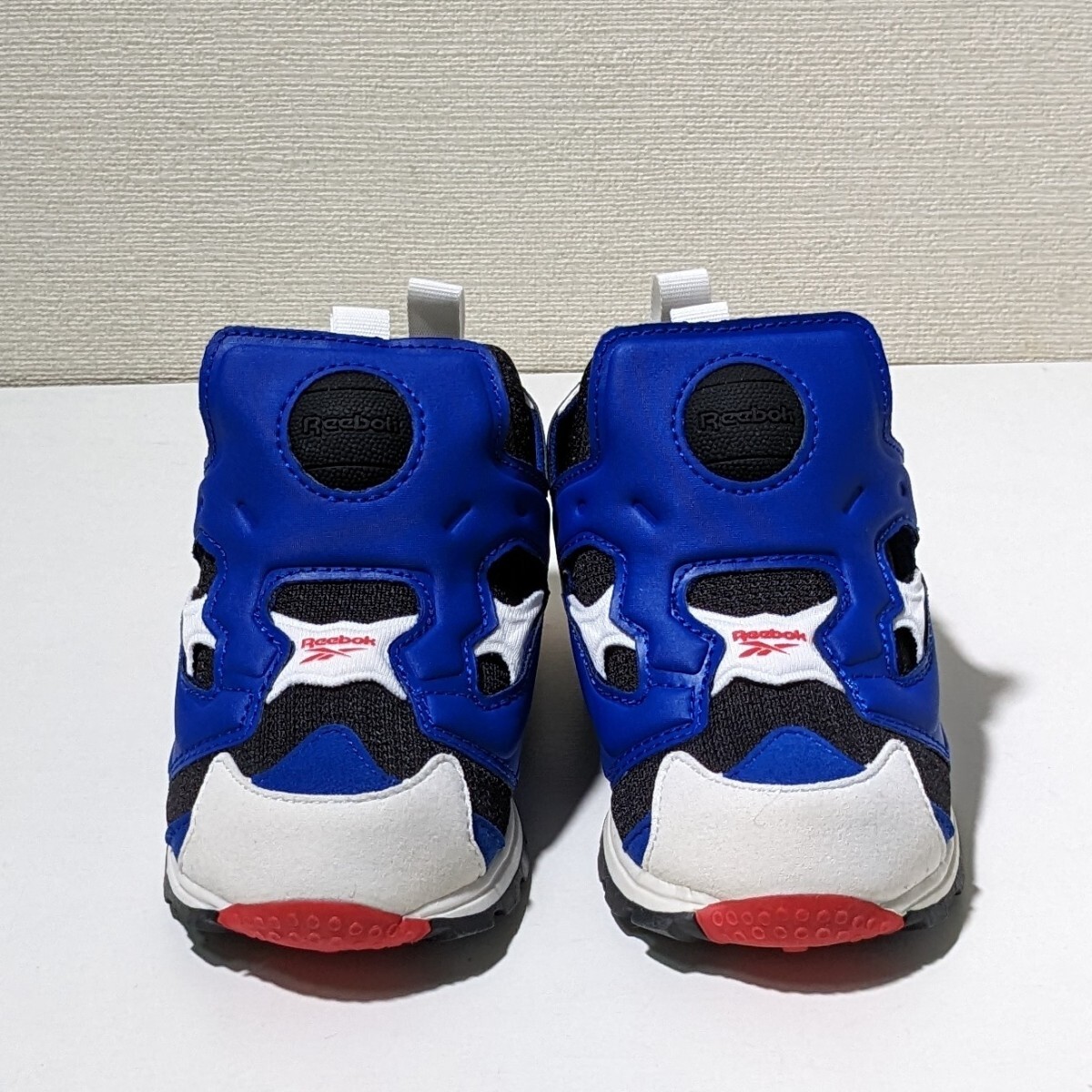 新品未使用 13cm Versa Pump Fury Infants DV8543 Reebok リーボック バーサ パンプ フーリー インファンツ キッズ スニーカー シューズ _画像3