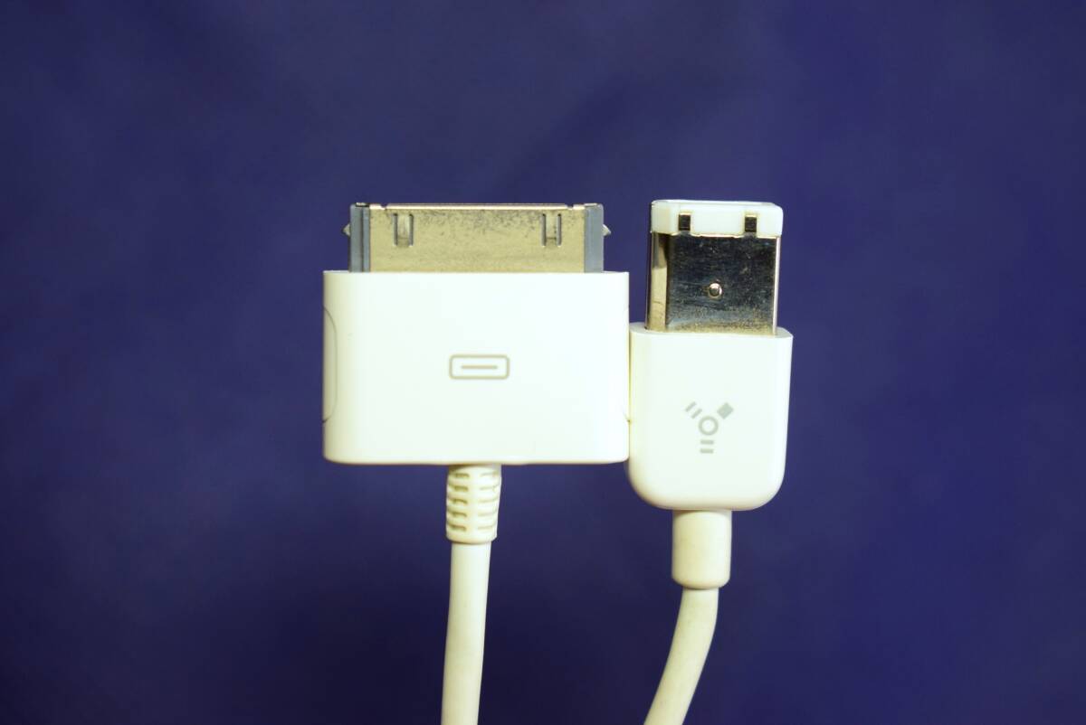 Apple純正 iPod 電源アダプタ用 Dock Connector ドックコネクタ FireWireケーブル 1.1mの画像6