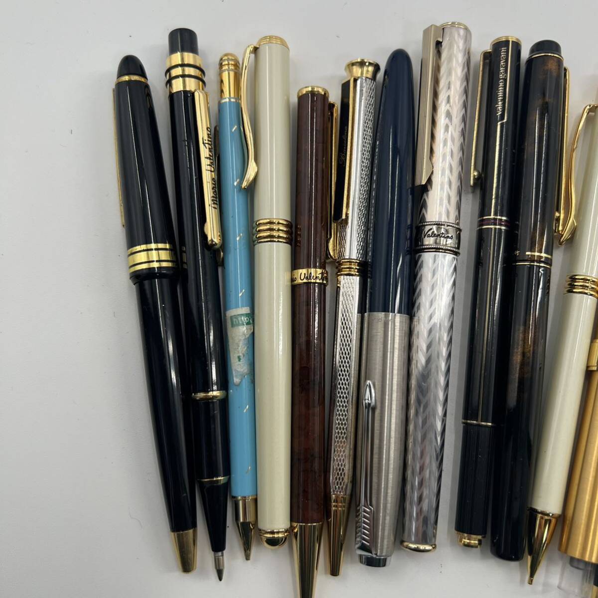  set sale 2 2 ps brand Manufacturers non brand ballpen VALENTINO PARKER CROSS YSL Mikimoto secondhand goods present condition goods parts loss etc. contains 