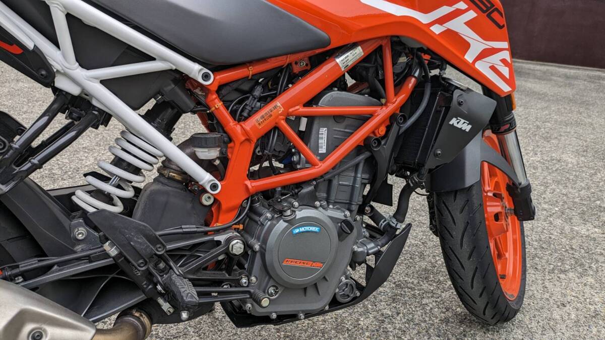 KTM 390DUKE R2年式 8,000km代 良品 ETC 車検付きR7年10月まで 三重県四日市市より_画像4