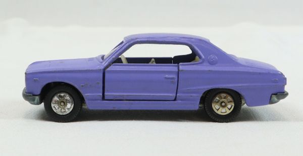 I041424【当時物ミニカー】トミカ 1/62 No21 スカイライン H・T2000GT tomica SKYLINEの画像3