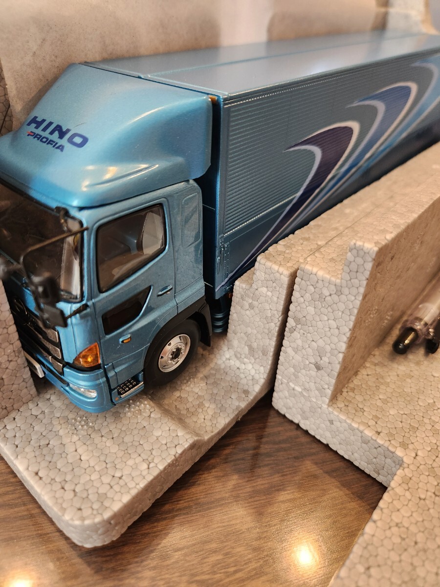 京商 日野プロフィア 1/43 非売品 ミニチュア 模型 Yahoo!オークション - プロフィア 京商 1/43 日野プロフィア