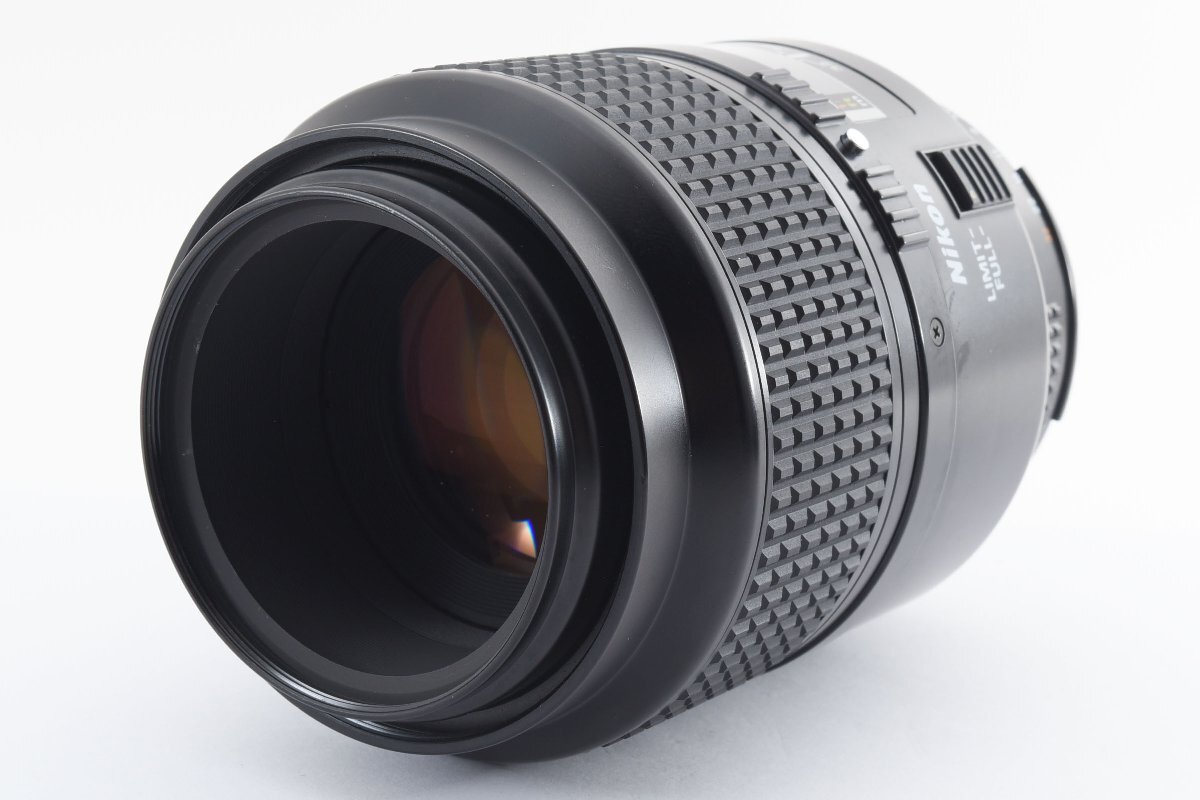 Nikon AF MICRO NIKKOR 105mm F/2.8 マクロレンズ [美品]_画像2