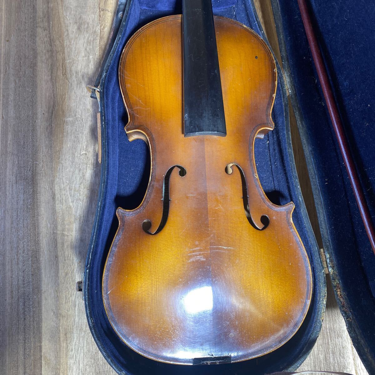 SUZUKI VIOLIN バイオリン No.11 サイズ4/4 ハードケース付きの画像2