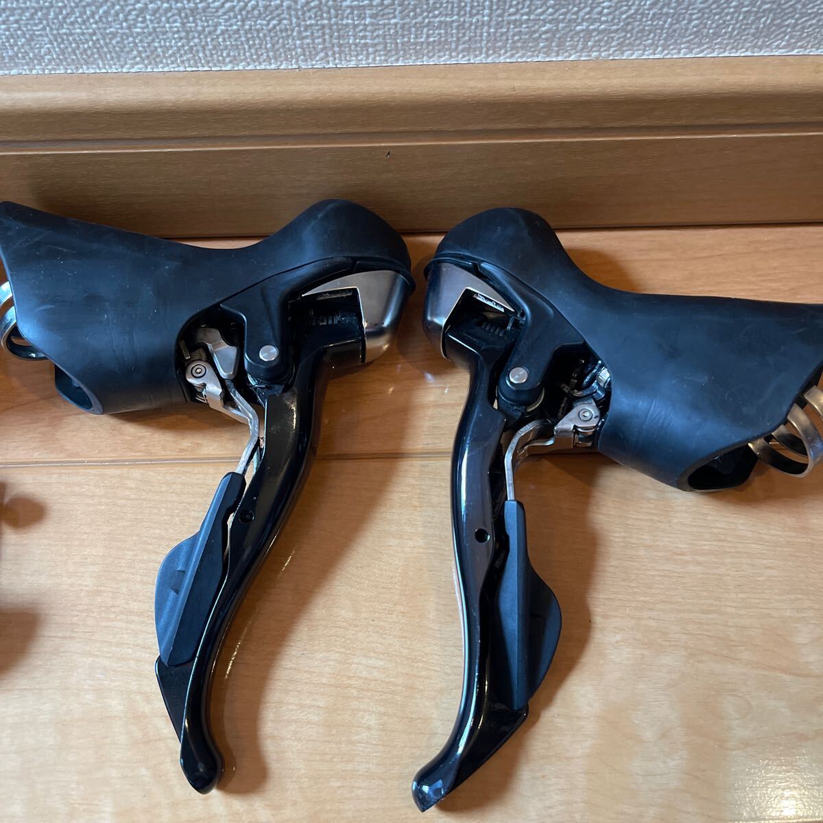 中古 SHIMANO 105 5700 ST-5700 FD-5700 RD-5701 CS-5700 CN-7901 CN-6600 CN-5701 CN-4601 コネクトピン セット ビックプーリー 10sの画像4