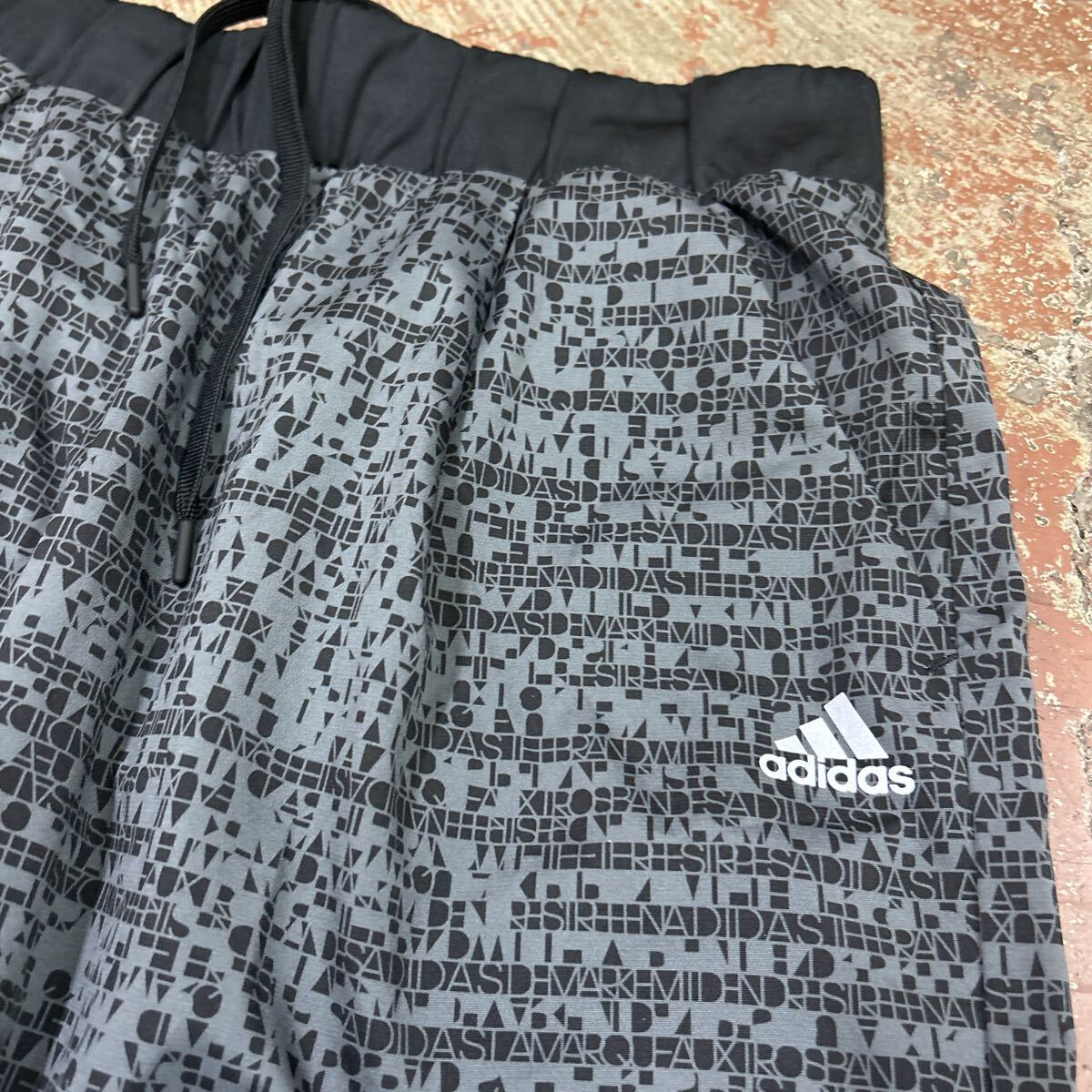 adidas Adidas брюки капри общий рисунок чёрный серый OT женский gm8835.b1