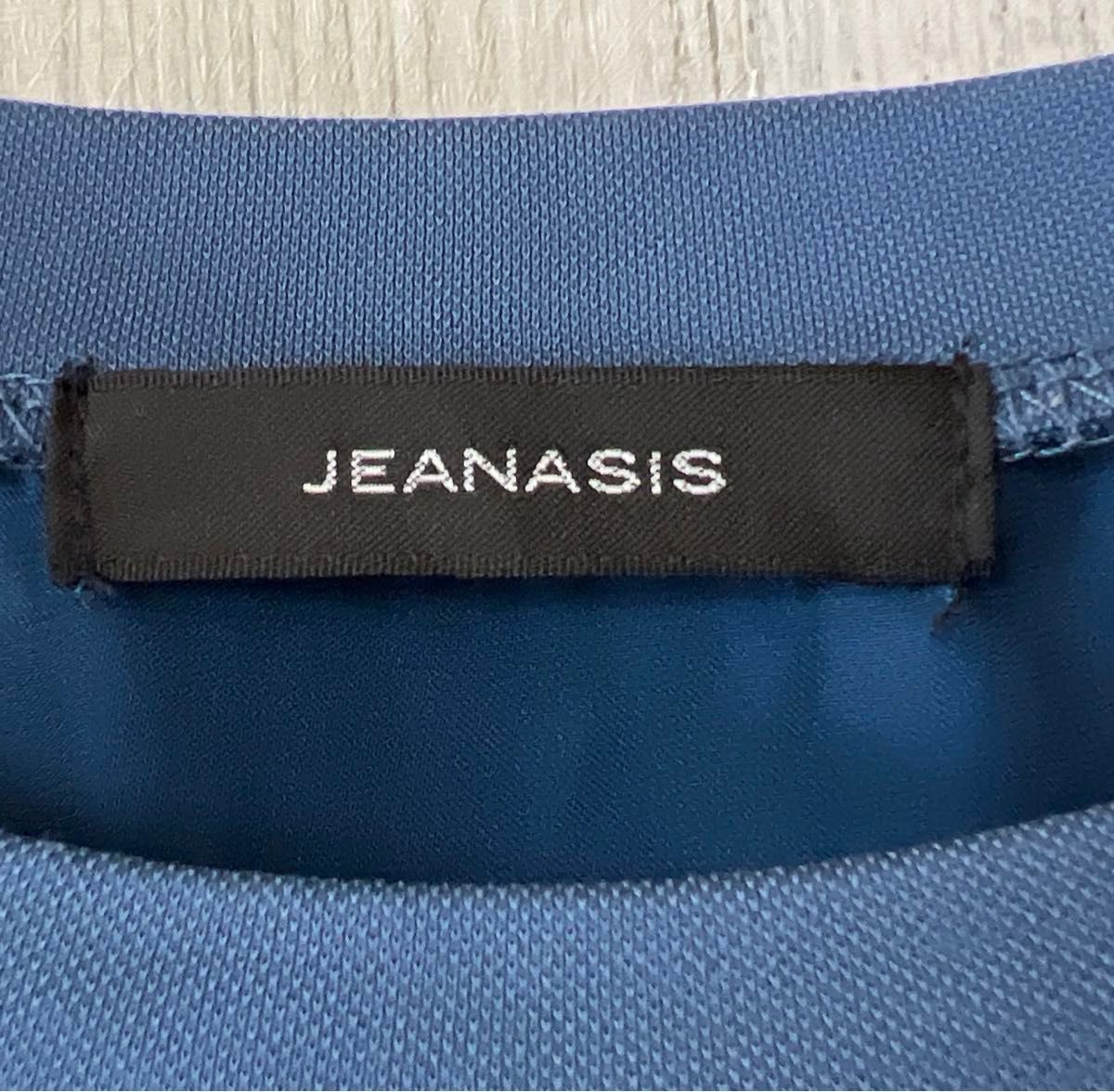 ジーナシス　春トップス　異素材切替え　プルオーバー  フリーサイズ　ネイビー カットソー 長袖　ゆったり