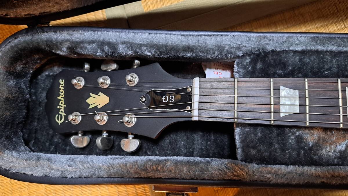 EPIPHONE SG スタンダード　エピフォン・SG ・スタンダード　ハードケース付　超美品 _画像3