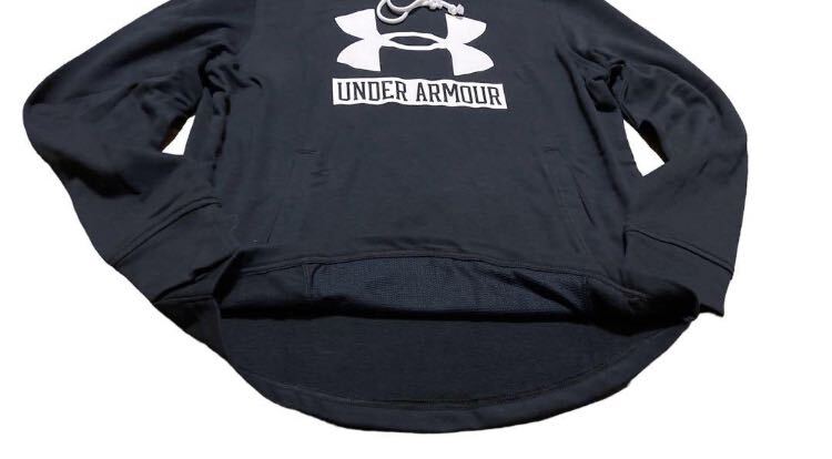 新品 正規品【UNDER ARMOUR/アンダーアーマー】UA メンズ トレーニング ライバルテリー ロゴフーディー◆MD◇薄手 スウェットパーカー◆黒の画像4