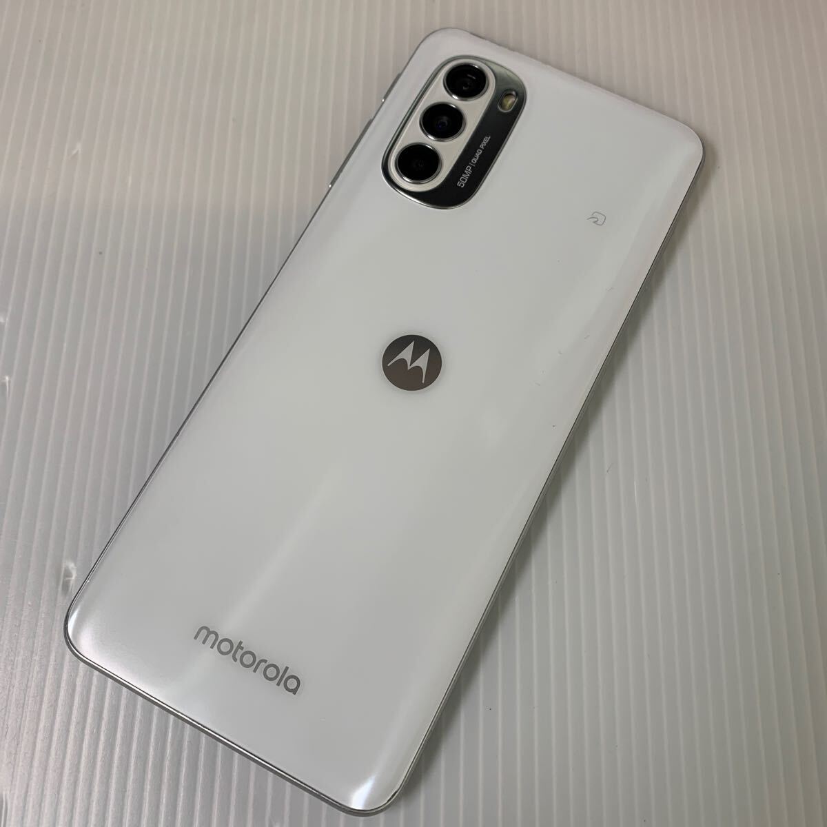 r【安心補償】【SIMフリー】Motorola Moto G52j 5G　0326-304_画像2
