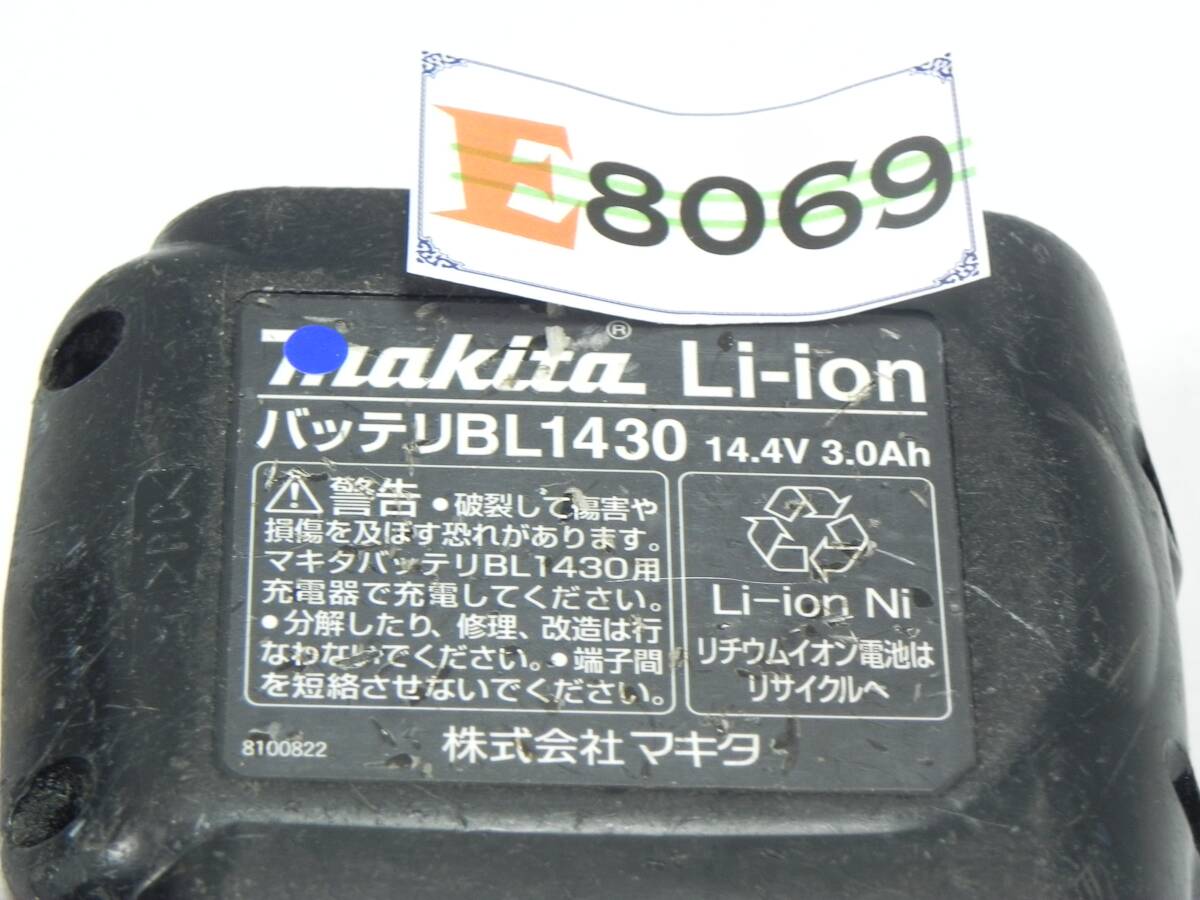 E8069 Y makita マキタ　純正　14.4v 3.0Ah バッテリー BL1430 【訳あり:写真4枚目参考】_画像5
