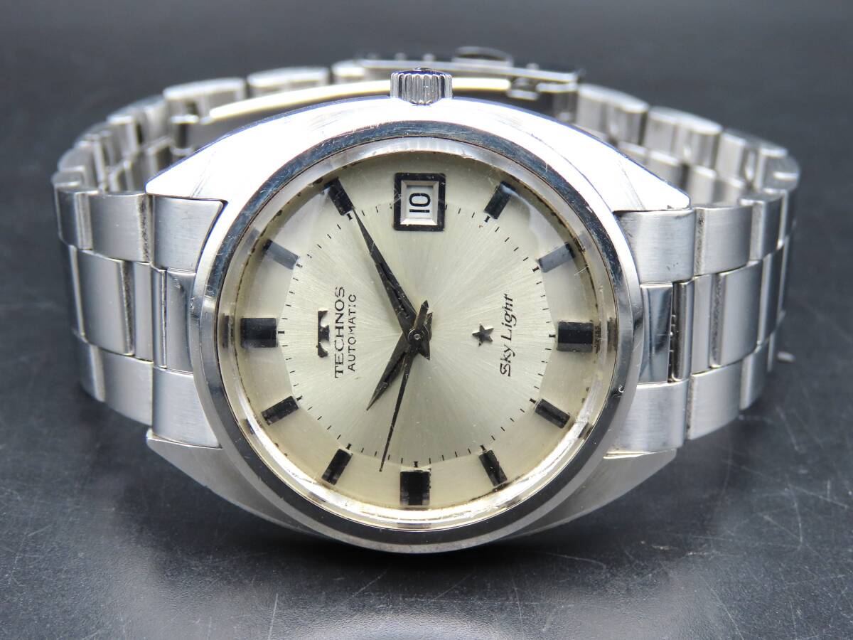 1 иен ~! работа товар * стандартный товар TECHNOS Tecnos skylight самозаводящиеся часы Date серебряный dial Vintage мужские наручные часы TTKLG5544