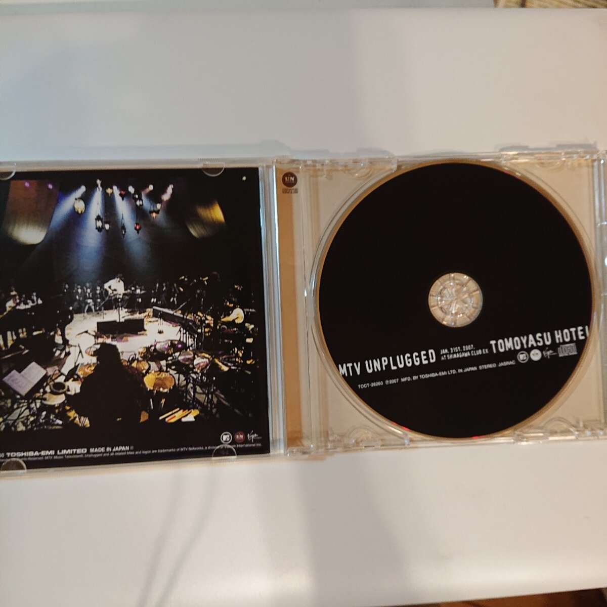 ＭＴＶ　ＵＮＰＬＵＧＧＥＤ／布袋寅泰［2007年1月31日、品川・クラブeXで収録。吉田美奈子参加］_画像3