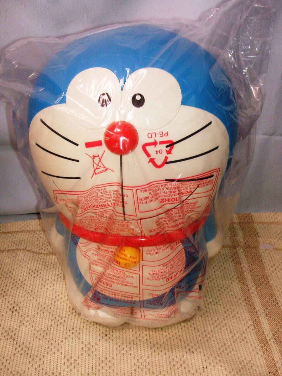  unused * not for sale box attaching art .. center art original Doraemon cold temperature .ART-04A4