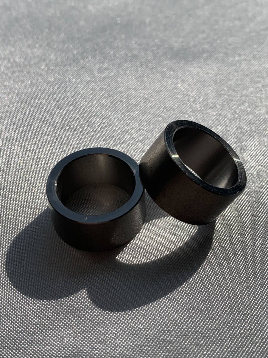 汎用ステンレススペーサーカラー 内径12mm×外径16mm×厚さ8mm×2個1セット M12ボルトに！ロッドエンドに!スペーサーに！ワッシャー！の画像2