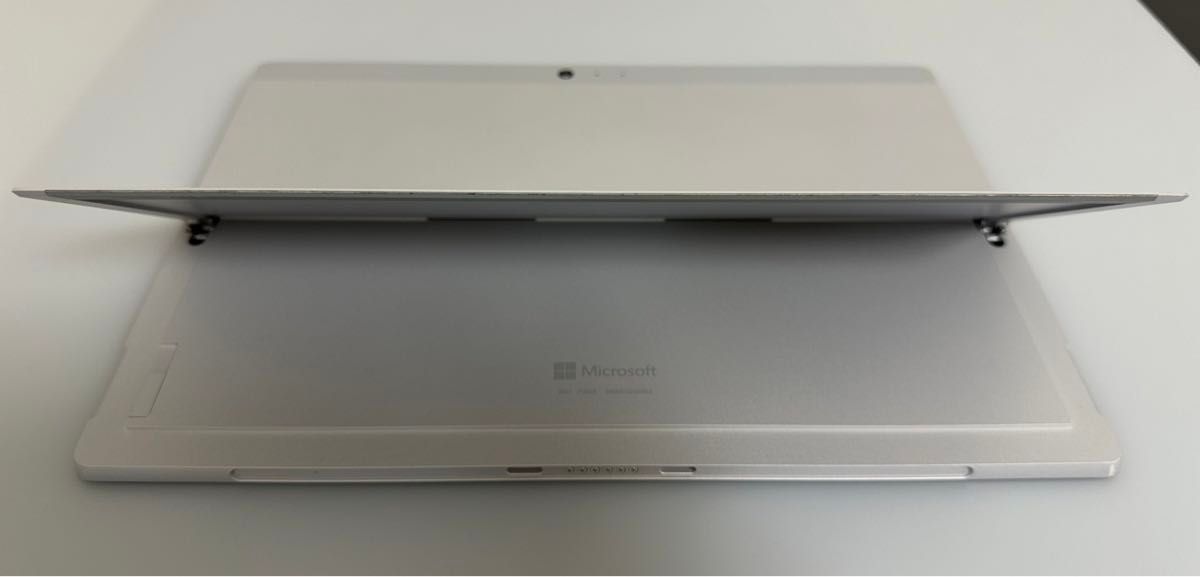 累積2352 Surface Pro5 i5 8GB 256GB LTE Office