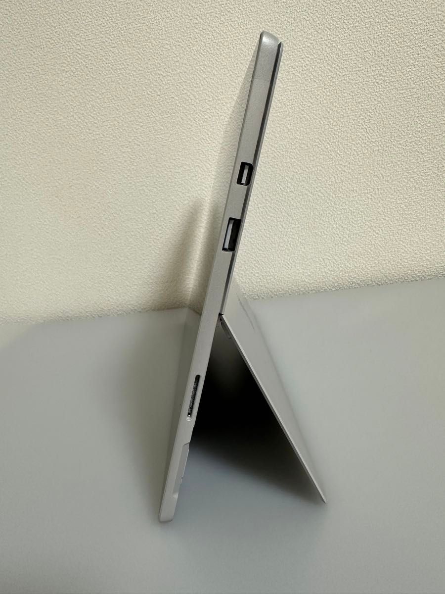 累積2352 Surface Pro5 i5 8GB 256GB LTE Office