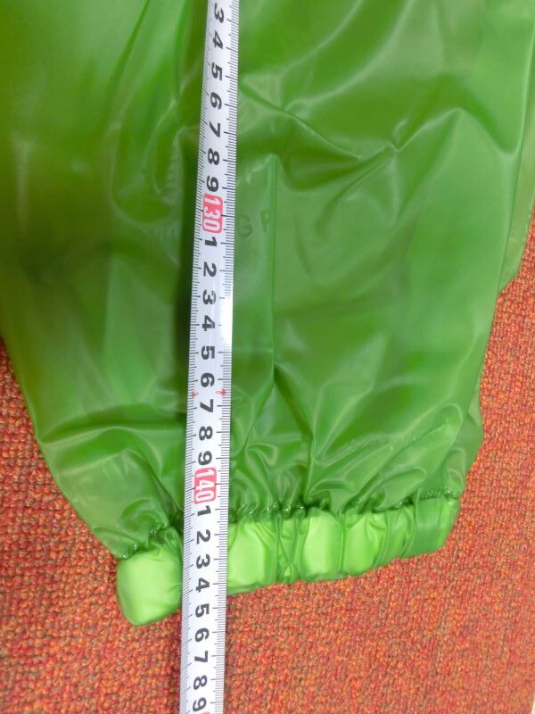  One-piece type rainsuit green coveralls jpy tube clothes whole body . feather vinyl raincoat . feather rainsuit recommendation height 165~175 centimeter rank 