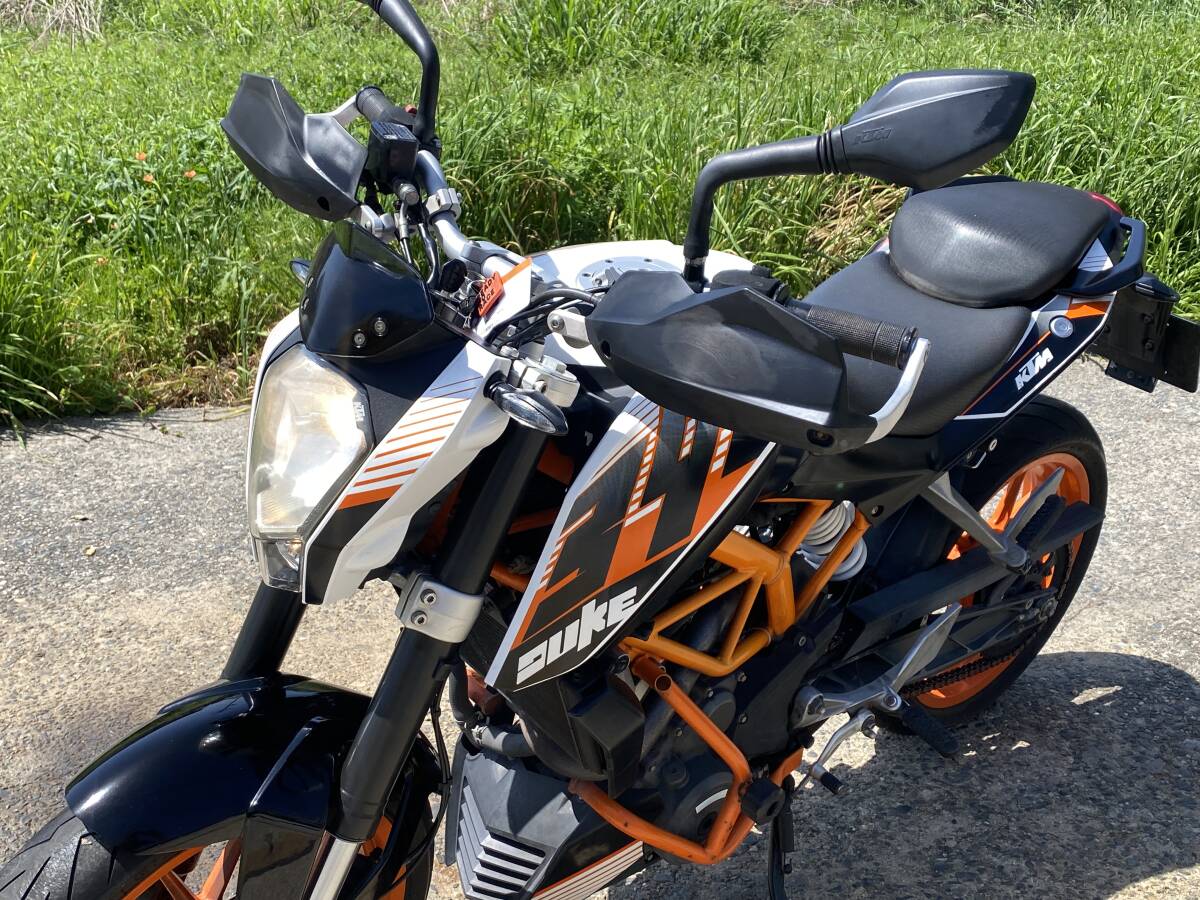 KTM 390DUKE 軽い車体にパワフルエンジン！ 検）DUKE125200250CBR250RRGSX-RZXRYZF-R25ジクサー150の画像9