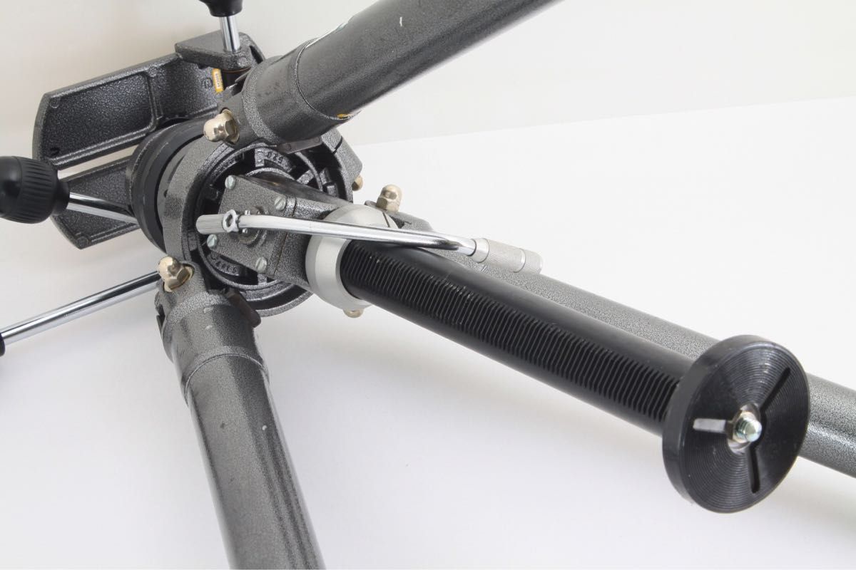〓並品〓GITZOジッツオ 5型 3段 三脚 G1502 雲台G1570M @5562 〓並品〓GITZOジッツオ 5型 3段 三脚 G1502 雲台G1570M @5562