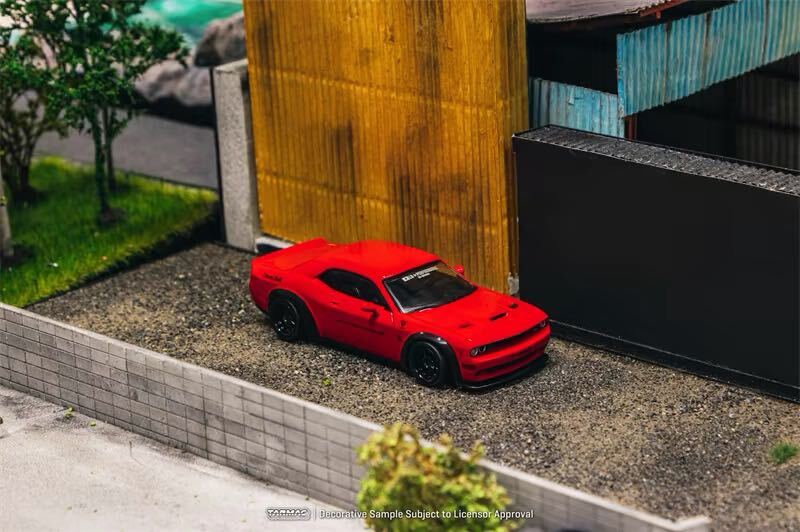  1/64 Tarmac Works ターマックワークス LB WORKS LBWK dodge challenger SRT ダッジ チャレンジャー 赤の画像2