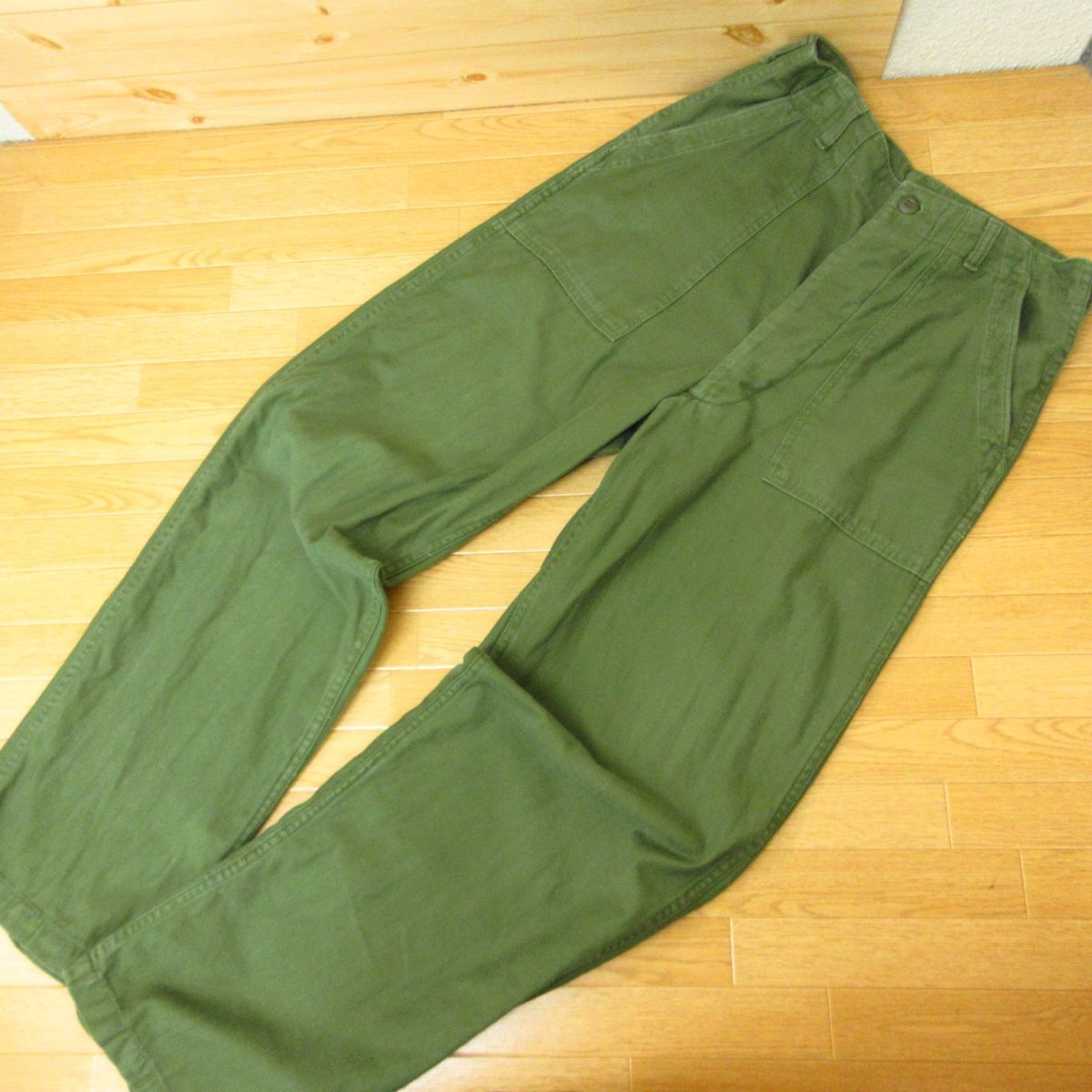 ◎希少 66年製！TROUSERS MEN'S COTTON SATEEN OG-107 TYPE 1◆ベイカーパンツ ミリタリー ヴィンテージ◆メンズ カーキ W32×L33◆KP4695の画像2