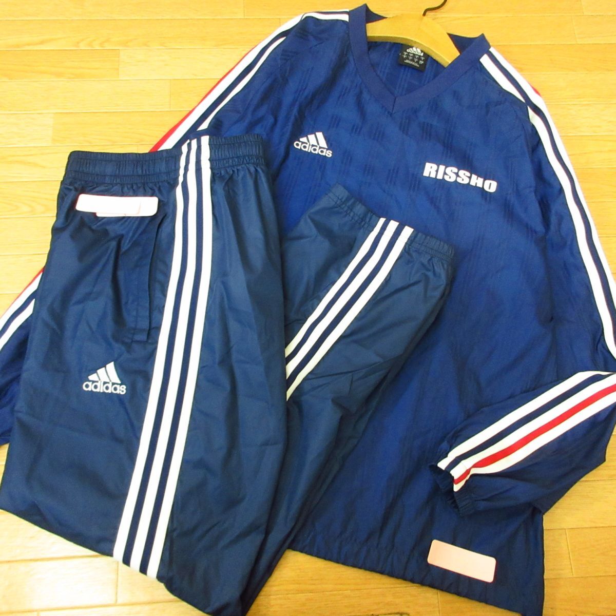 ◎美品！M 上下セット！adidas アディダス 立正 サッカー◆ウィンドブレーカー ジャケット&パンツ ユニフォーム◆メンズ 紺◆B3902の画像1