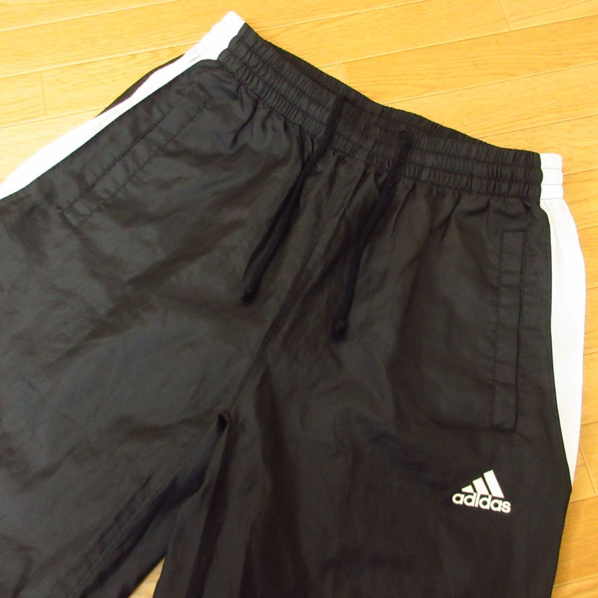 ◎adidas アディダス M 上下セット◆スウェットジャケット&ナイロンパンツ◆メンズ 黒◆B3865の画像6