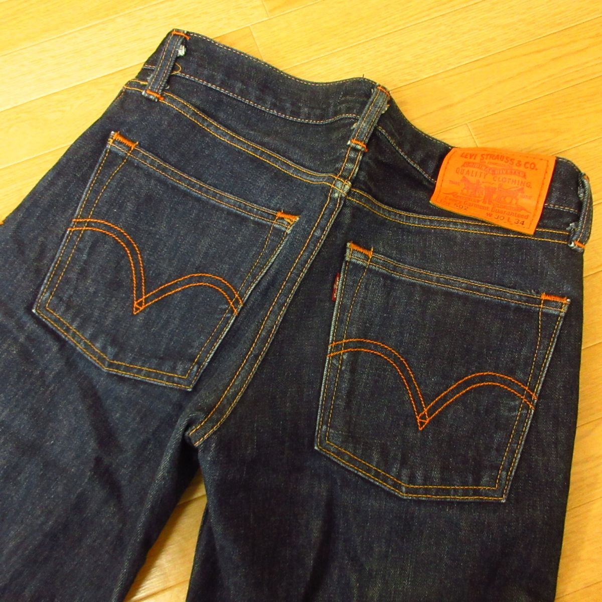 ◎Levi's 502 リーバイス◆デニム パンツ ジーンズ Ｇパン テーパード 革パッチ オレンジステッチ◆メンズ IDG W30×L34◆KP4978_画像3