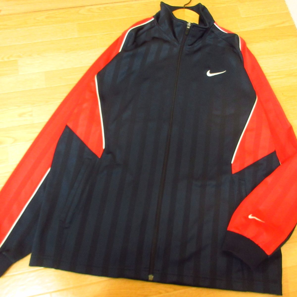 *NIKE Nike XL top and bottom set * setup jersey jacket & pants * men's navy blue x red *B4143