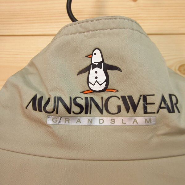 ◎使用少なめ！Munsingwear マンシングウェア◆ゴルフ ウィンドブレーカー ジャケット 撥水◆メンズ ベージュ Mサイズ◆A4900_画像5